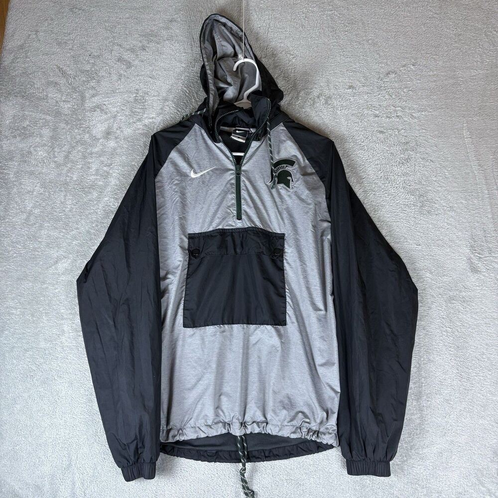 Nike MSU Spartans 1/4 Zip Hoodie Men’s Large‎ Kangaroo Pocket Windbreaker